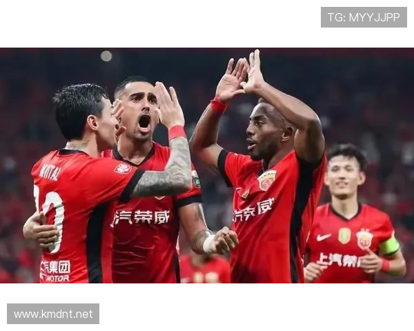 上海海港进攻足球 上海海港进攻足球