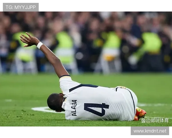 皇马后防伤病名单扩大,影响球队近期防守稳定性,对后续关键战带来考验 皇马后防伤病名单扩大,影响球队近期防守稳定性,对后续关键战带来考验