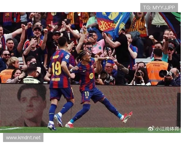 巴萨高位压迫仍在,但防守质量持续下滑,稳定性面临考验 巴萨高位压迫仍在,但防守质量持续下滑,稳定性面临考验