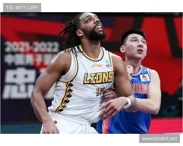 奥卡福内线高效输出,防守影响力仍存 奥卡福内线高效输出,防守影响力仍存
